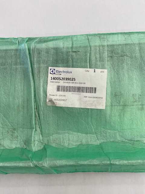 140052039025 Electrolux Facia Drawer Freezer Middle Assembly - Image 2
