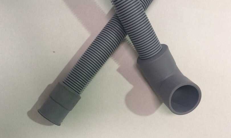 111213 Universal Drain hose 2.5m 21-28mm 90 Deg - Image 2