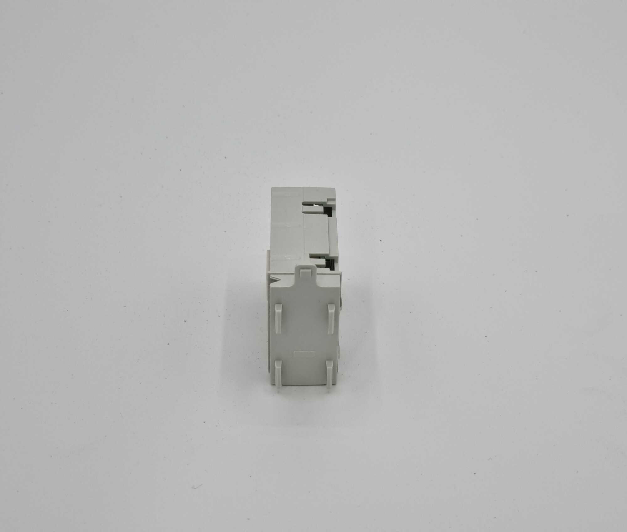09053390 Genuine Miele Heater Relay EZL517A - Image 5