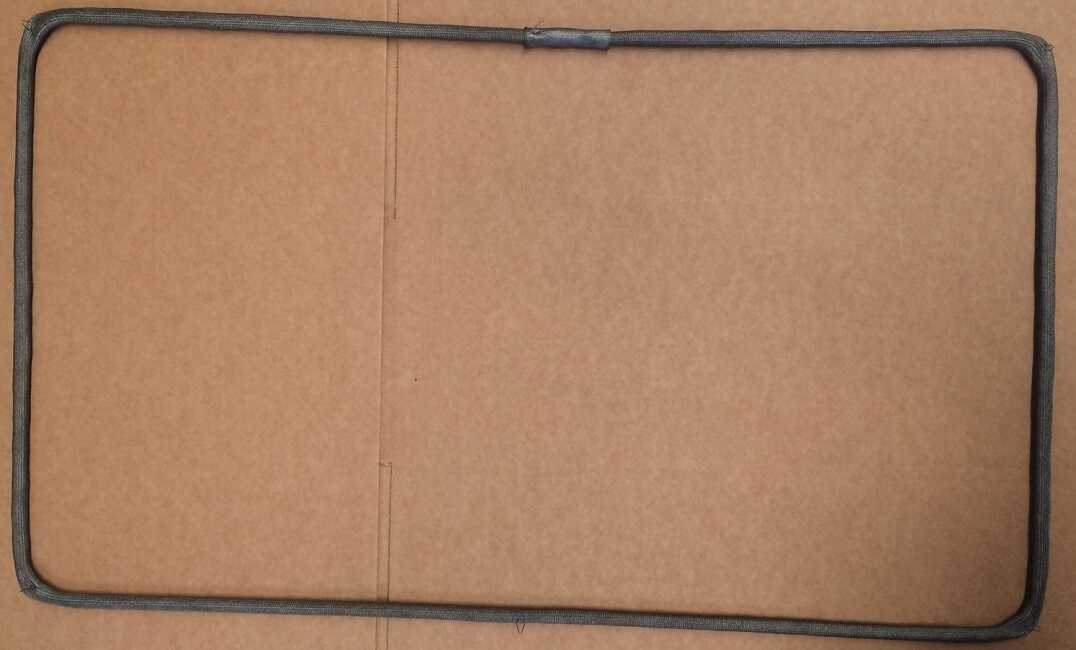 010Y15 Emilia Door Seal Piro