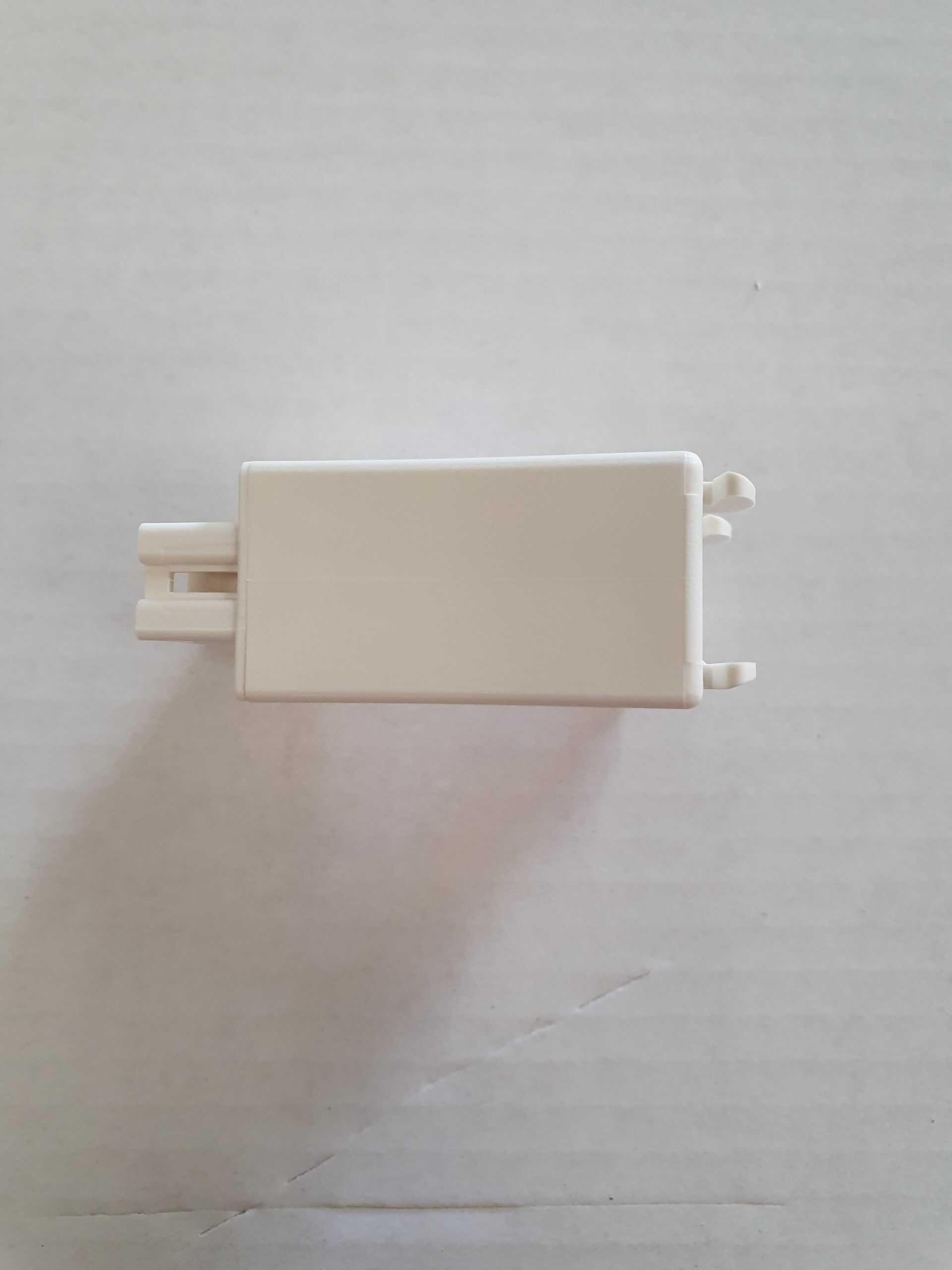 05870220 Genuine Miele Heater Relay - Image 5