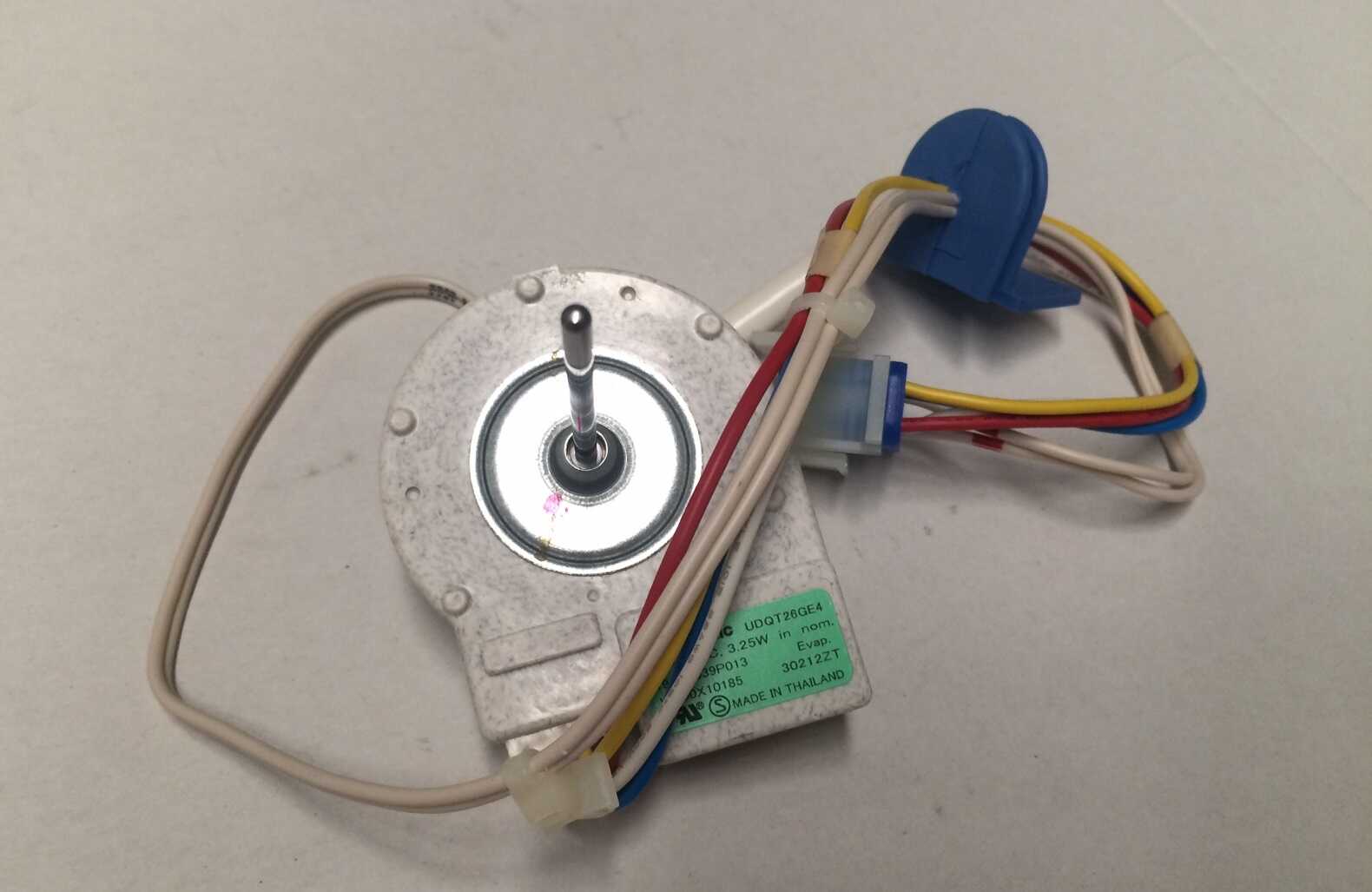 WR60X10074 genuine US made GE motor evap fan motor with sensor