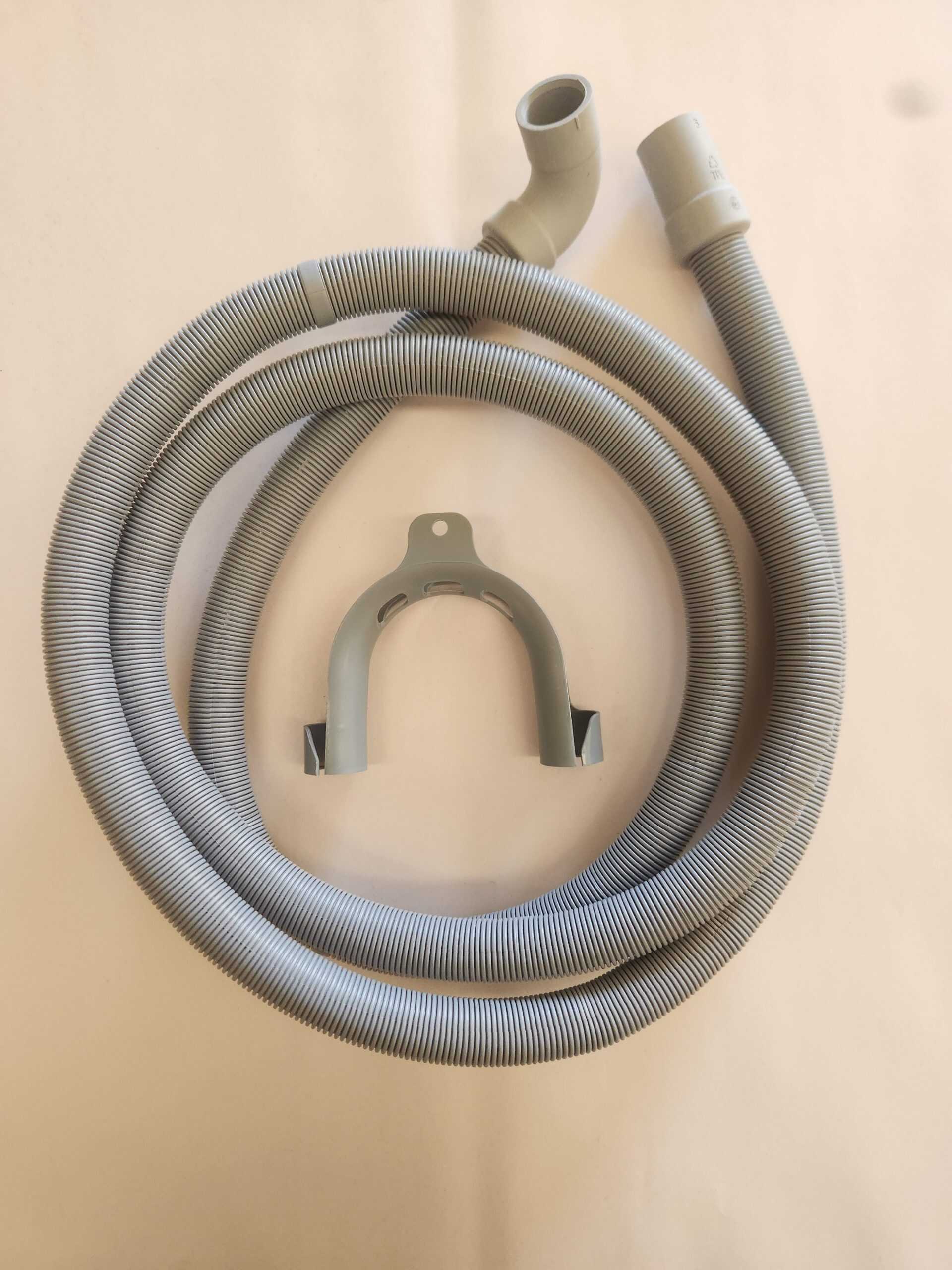 3m Universal drain hose with straight connector and 90 degree elbow internal 20mm with saddle