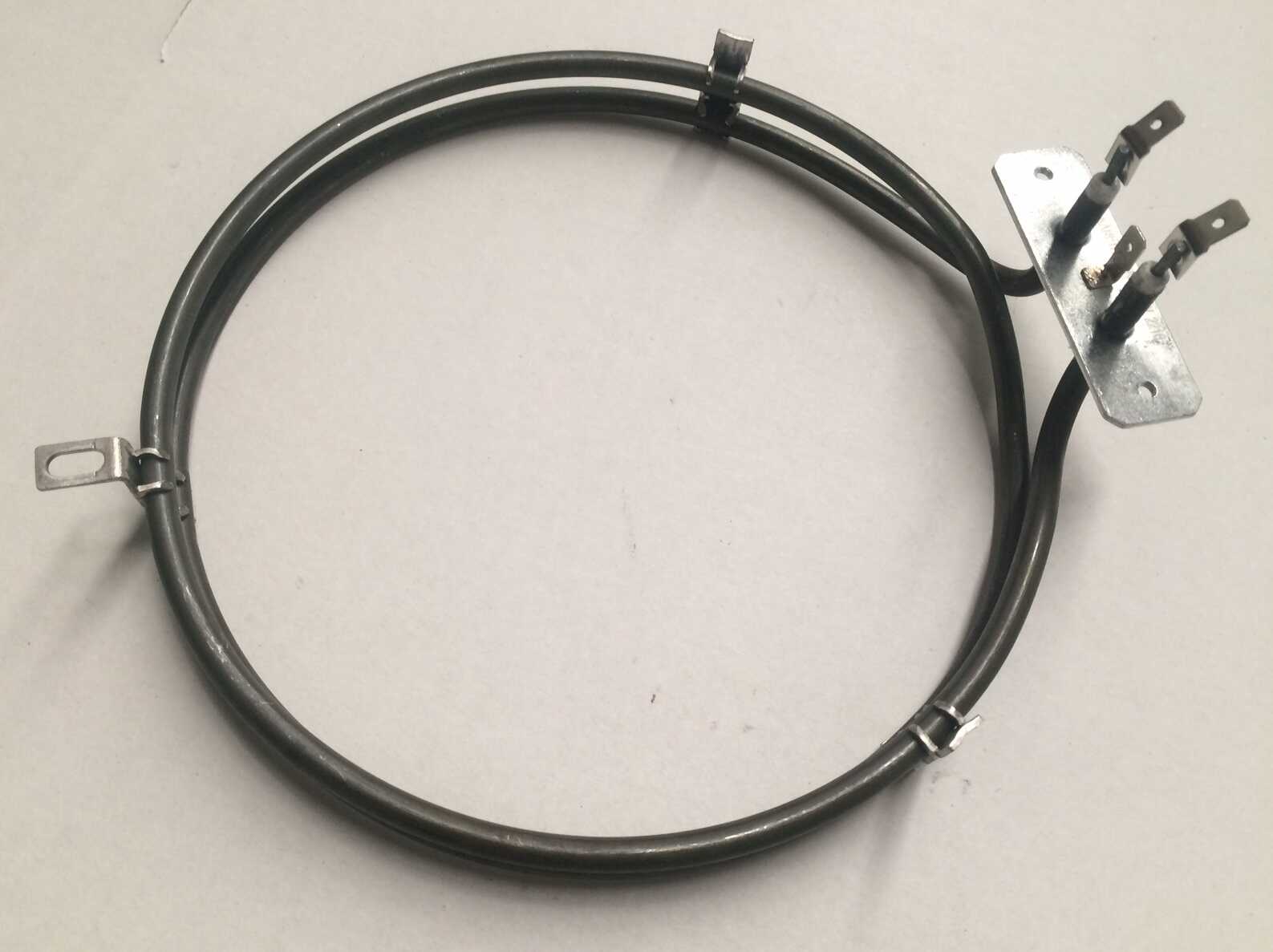 105319 Universal Fan Element 2400W With Earth 2 loop A105319 - Image 2