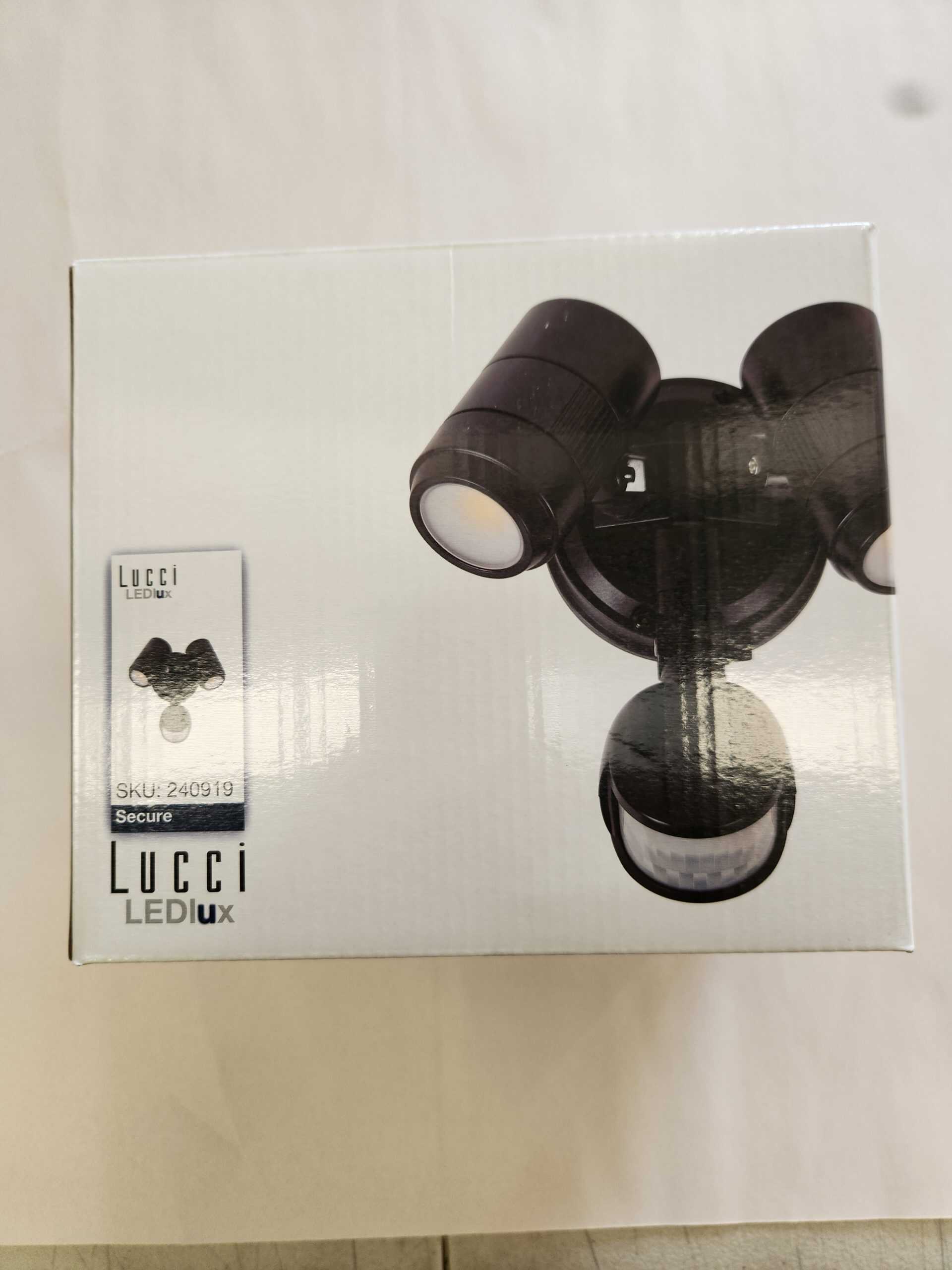2 Light LED Colour Switch Flood Light With Sensor in Black - Image 4