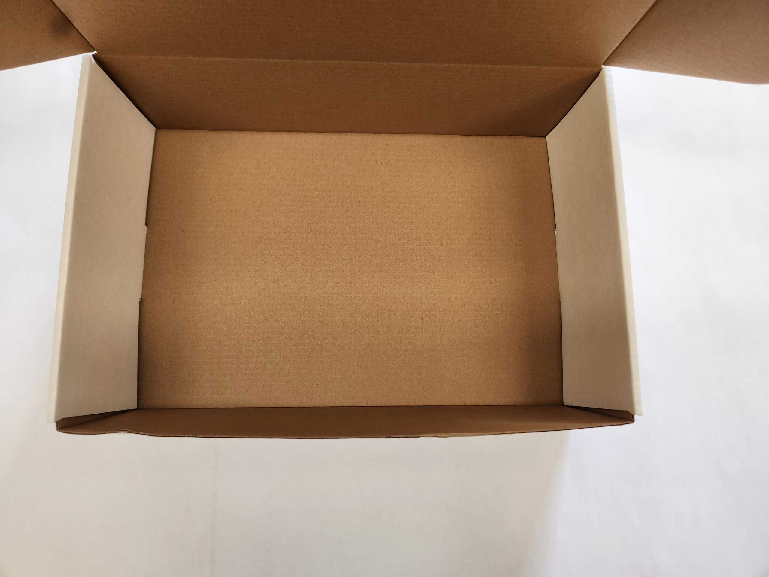 50 boxes 310mm x 205mm x 90mm Die-Cut White Mailer Style Packing Boxes - Image 3