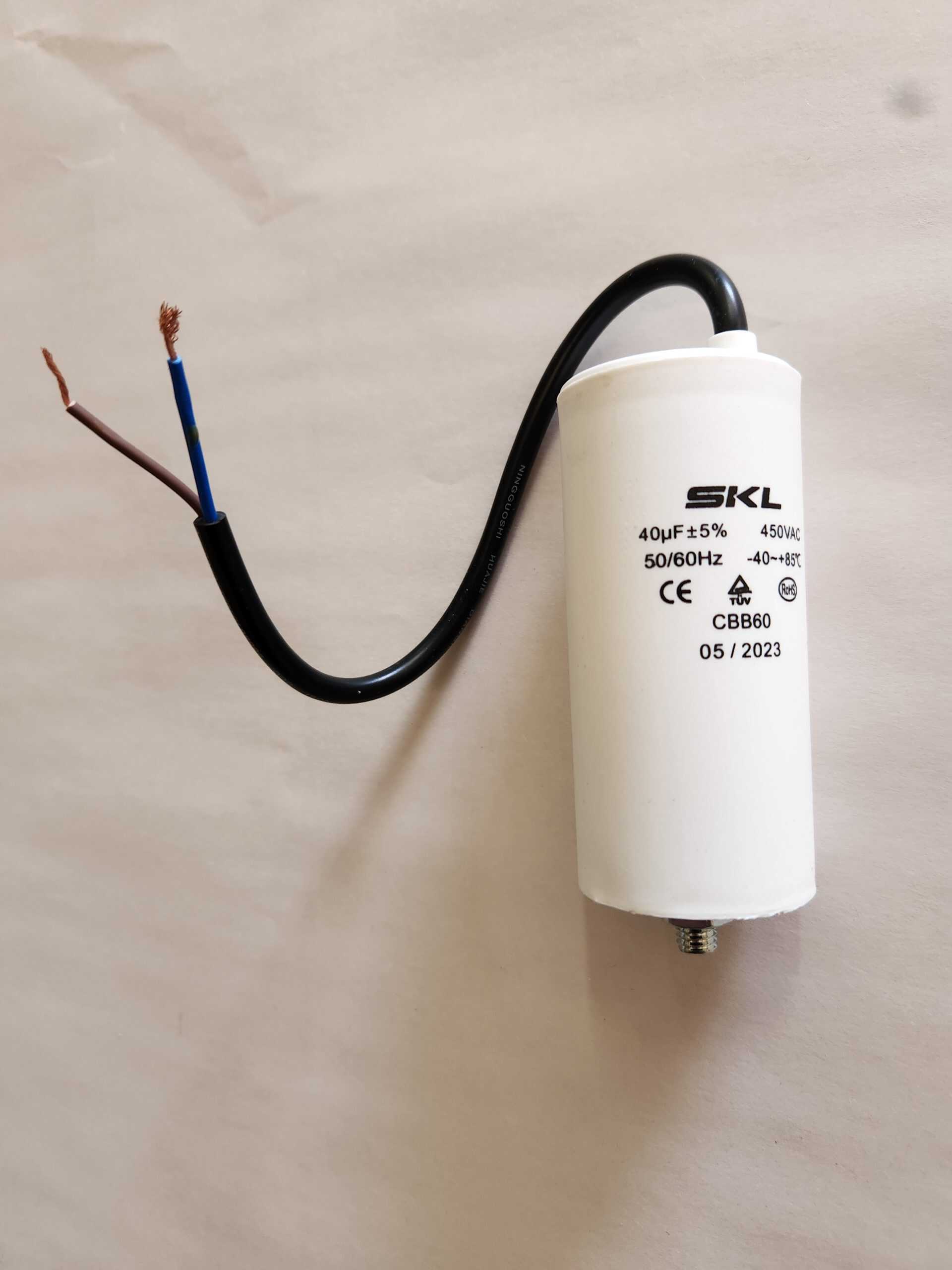 40UF Capacitor with Wire