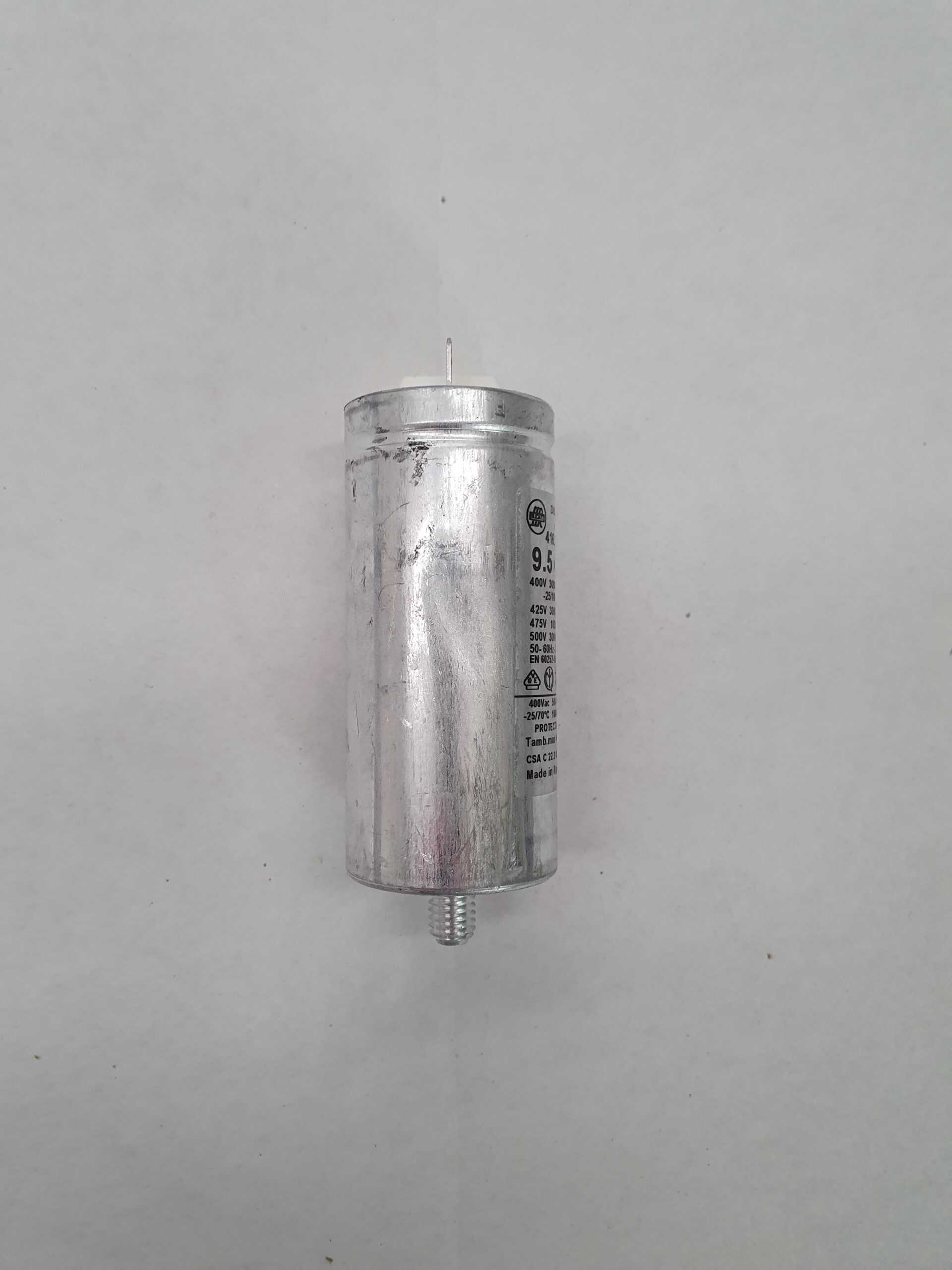 9.5UF Metal Capacitor 2 Pins - Image 2
